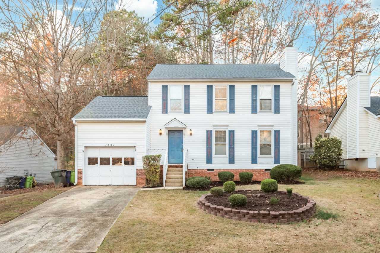Upgraded Spacious 3 Bedroom, 2.5 Bath home near NC State! *Application Pending*
