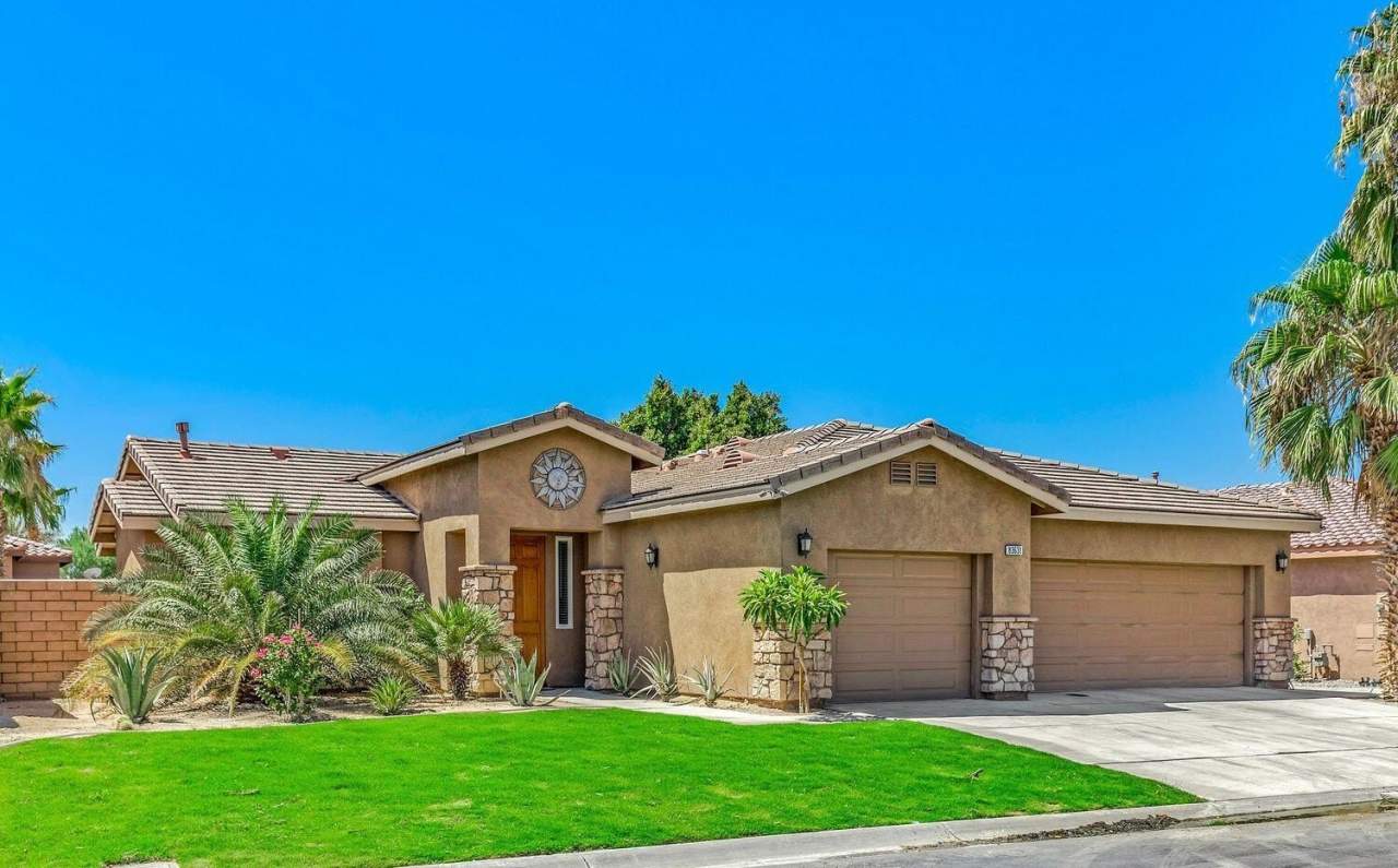 83631 Himilaya Drive