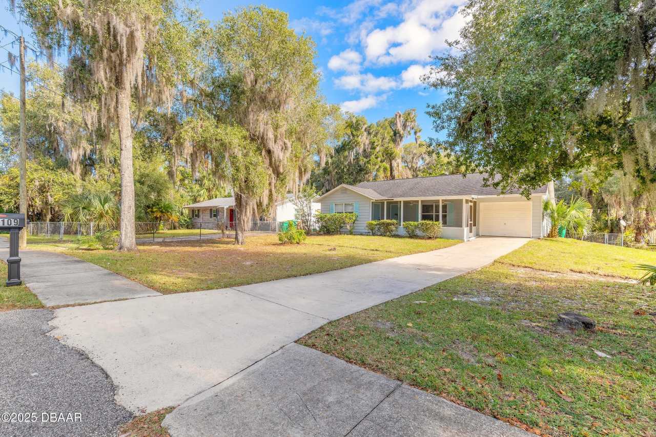 109 S Colorado Avenue