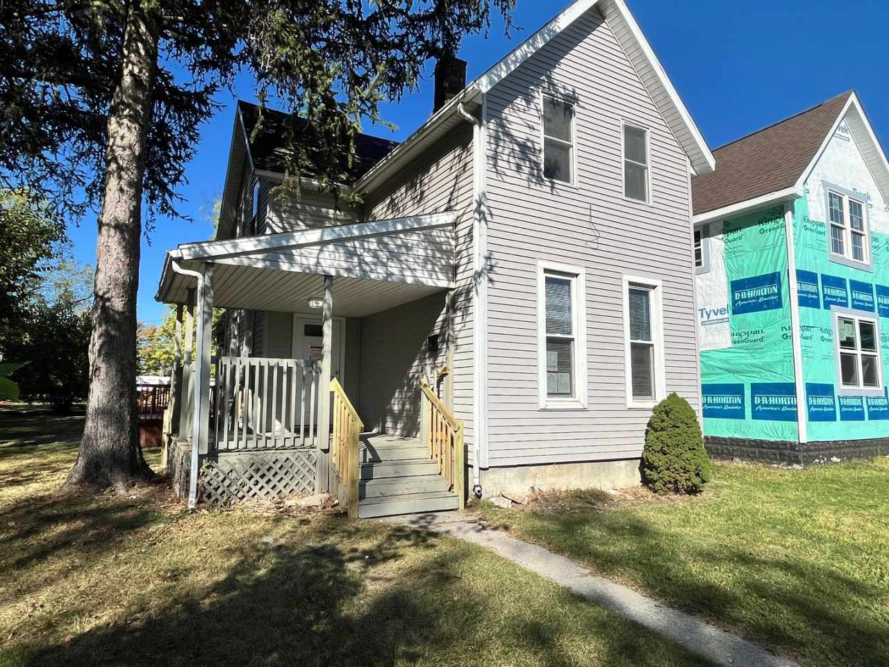 2210 Oliver St. - Spacious Three Bedroom/ Two Bath Home! *Upcoming* (NOT SHOWABLE YET)