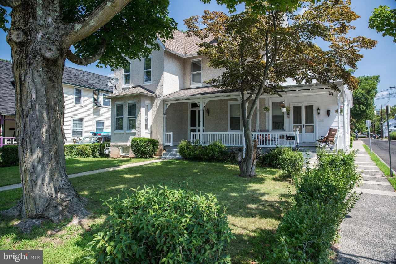 37 N CLINTON Street unit: A