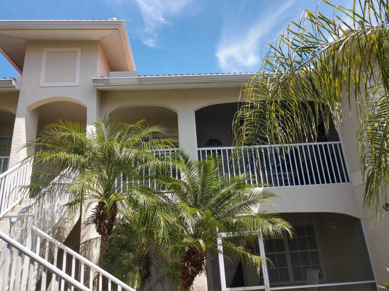 Annual Fully Furnished Second Floor Condo in L Pavia with a Community Pool!