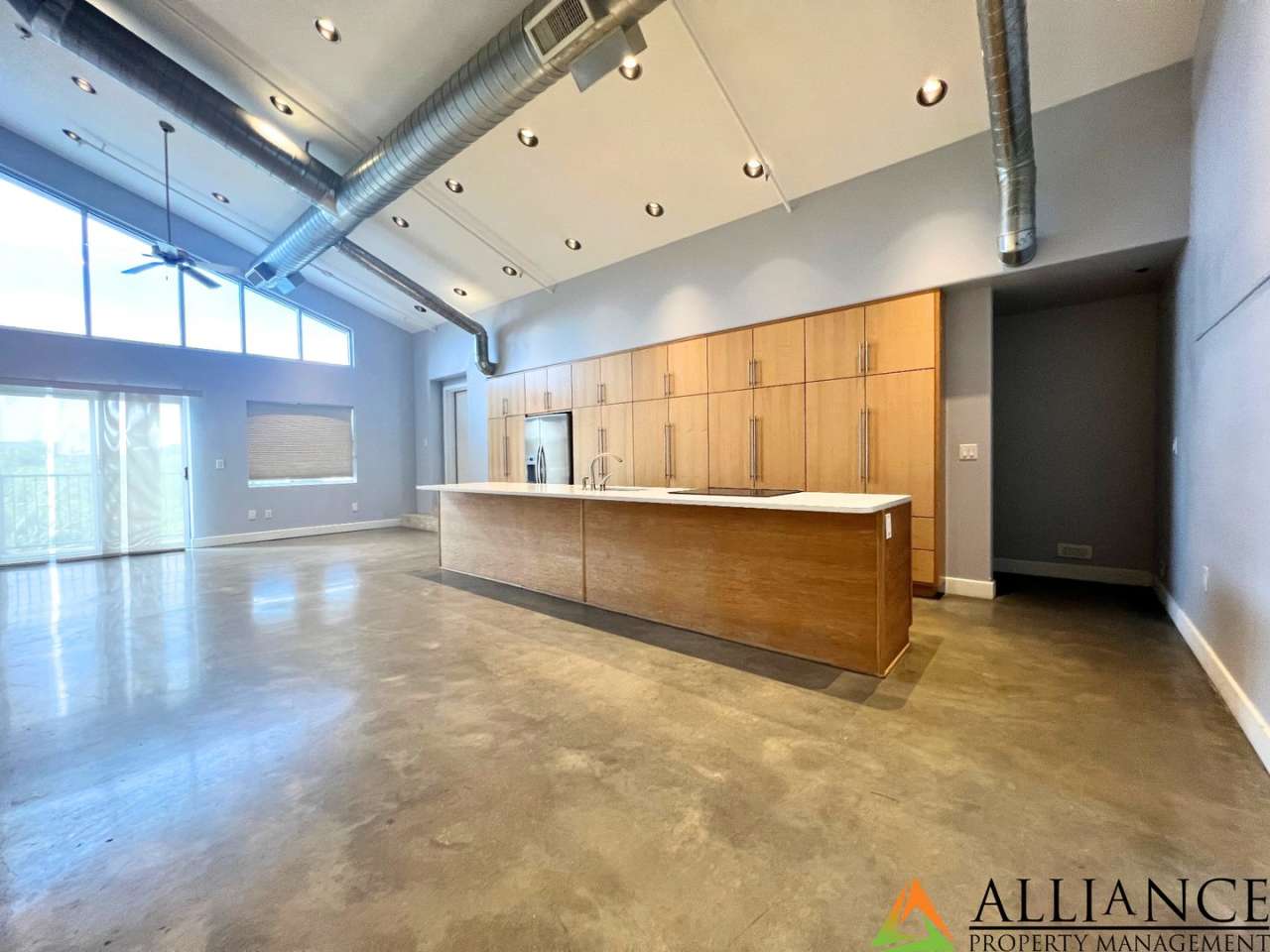 Maintenance Free Living ~ Close to KSU  Aggieville ~ Pet Friendly