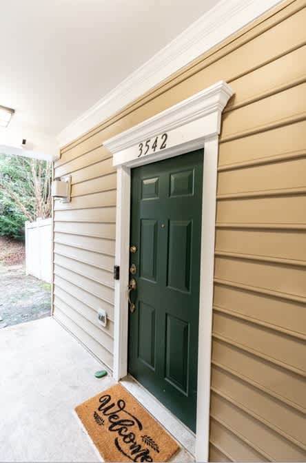 3542 Huntley Manor Lane