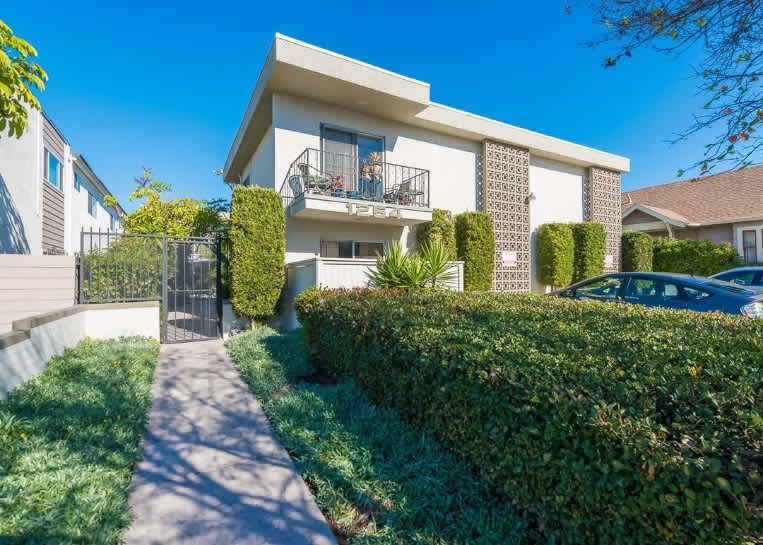 1254 Robinson Avenue - 1Unit 1