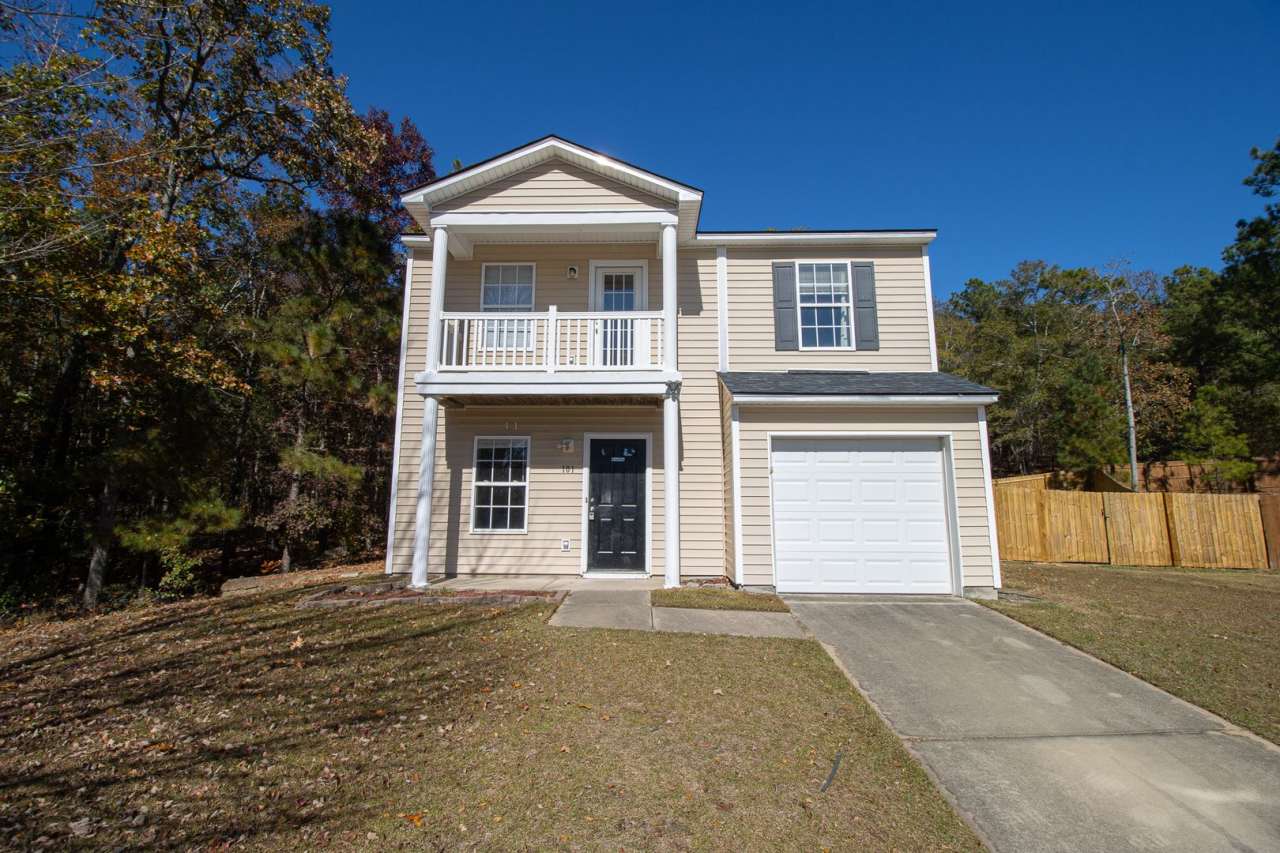 101 Saskatoon Drive – Charming Home in a Great Location!!