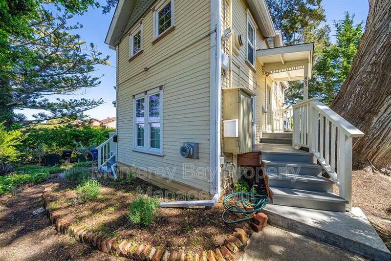463 Reeside Ave