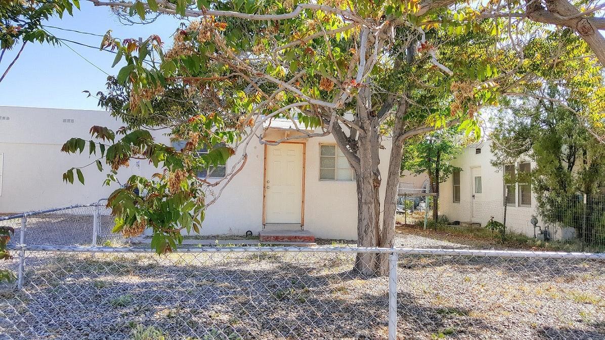 504 Headingly Avenue Northwest