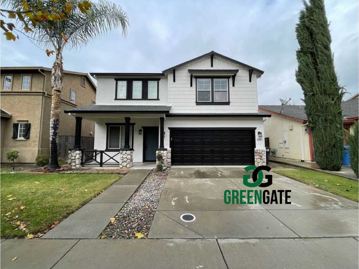 2365 Paseo Del Sol 5 Bedroom 3 bath Turlock Home!!!