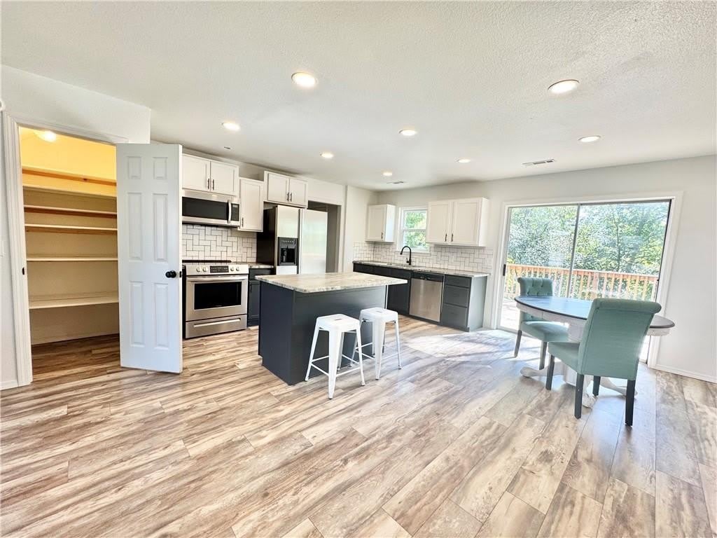 507 Braithwaite  ST Unit #B