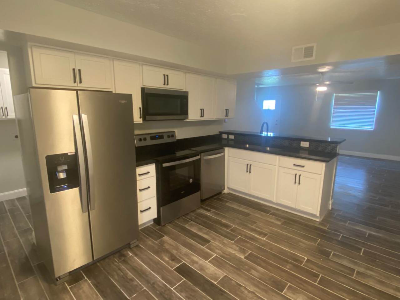 3250 Summerhill Lane