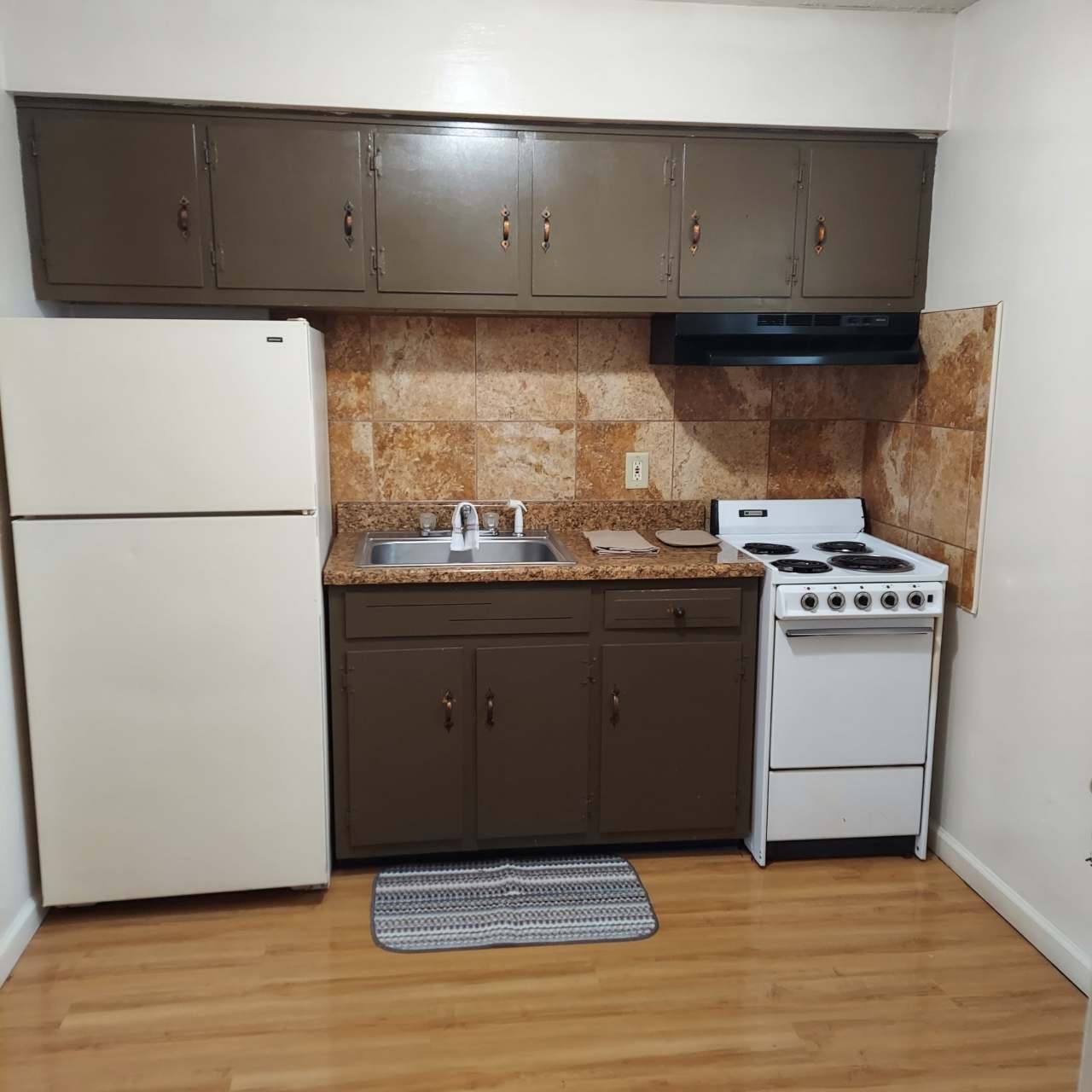 423 Aylesford Place - 5