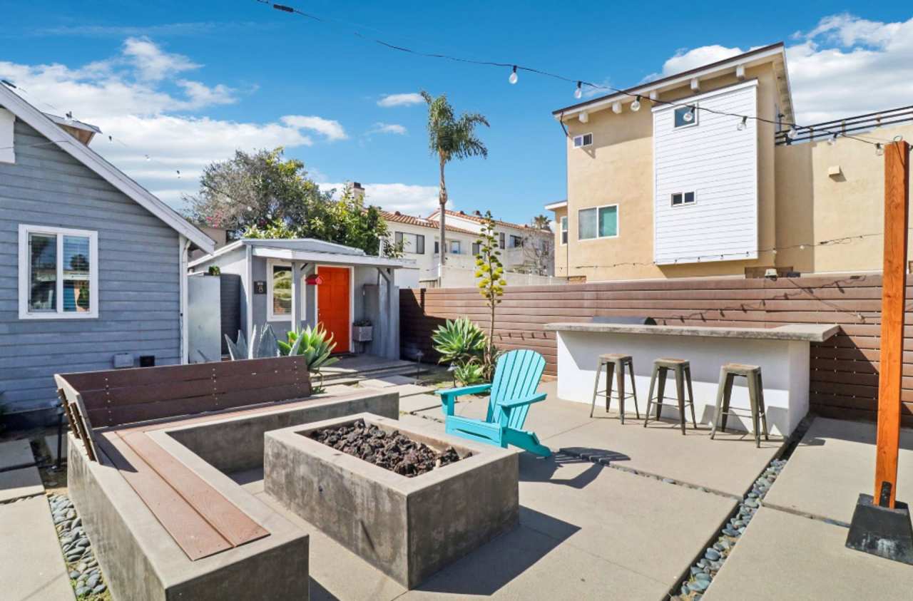 Seaside Serenity Awaits - Your Perfect Ocean Beach Cottage Escape!