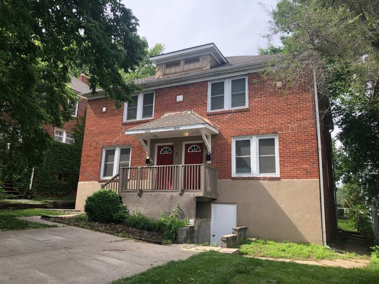 3BR Duplex Midtown- June 1 move-in