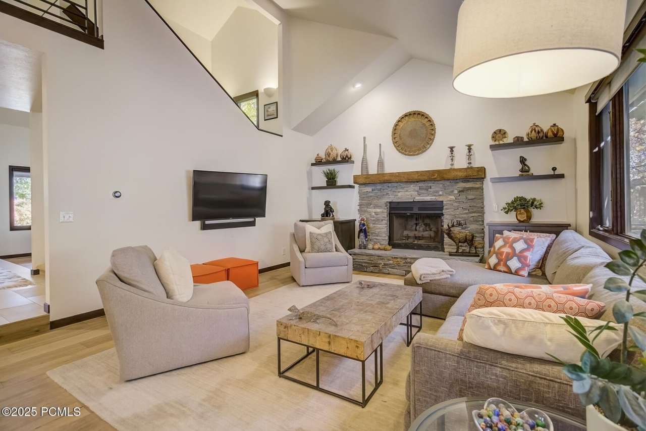 1683 Silver Springs Road