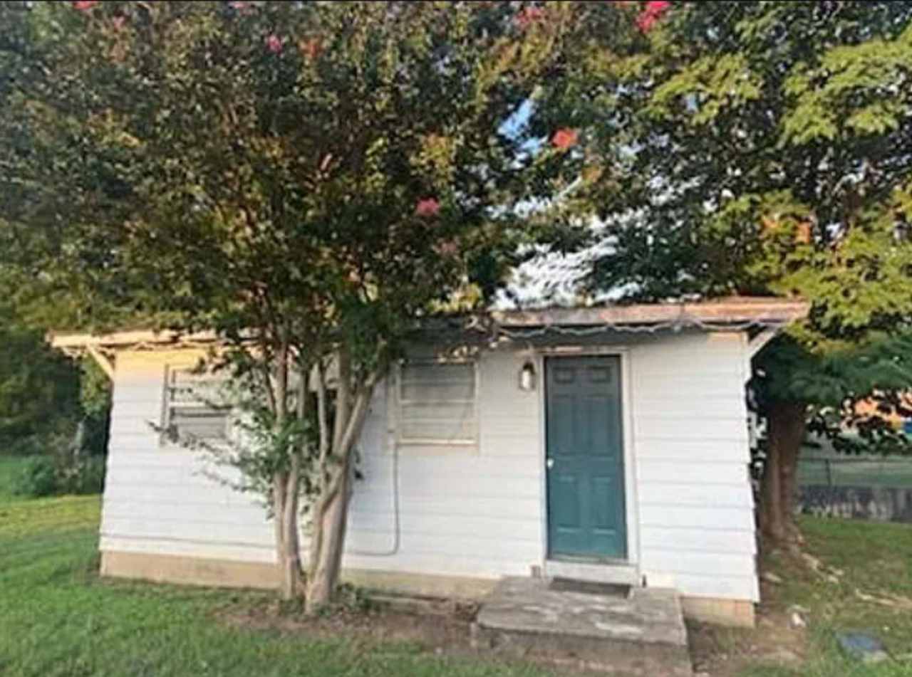 Charming 1 Bed, 1 Bath – Walk to JSU Campus!