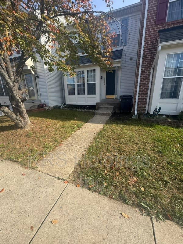 16949 Toms River Loop