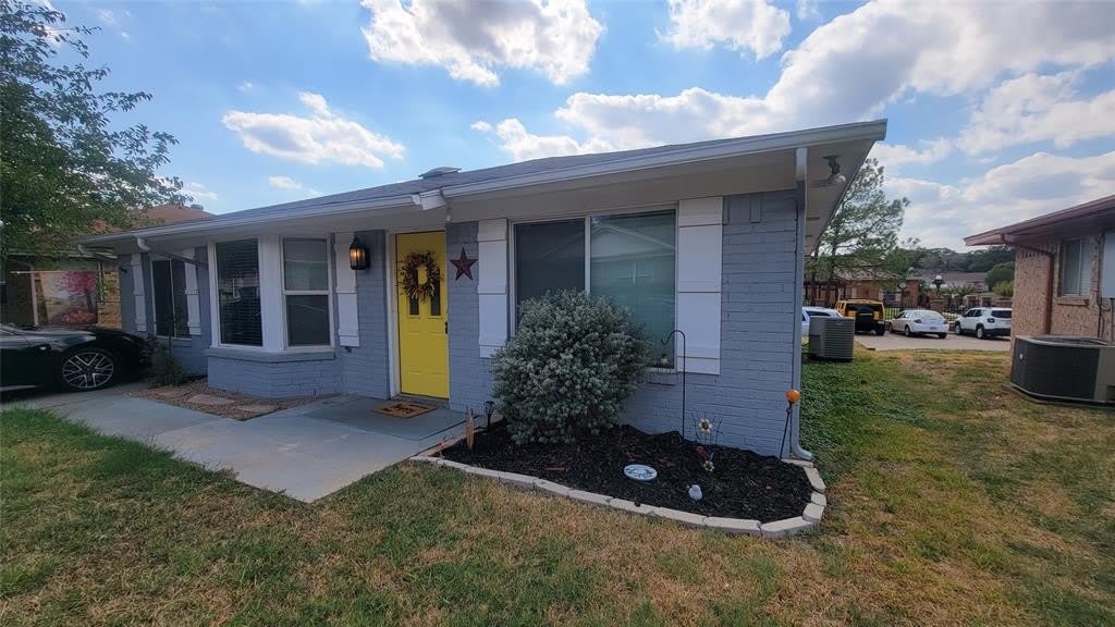 214 Fireside Village Drive