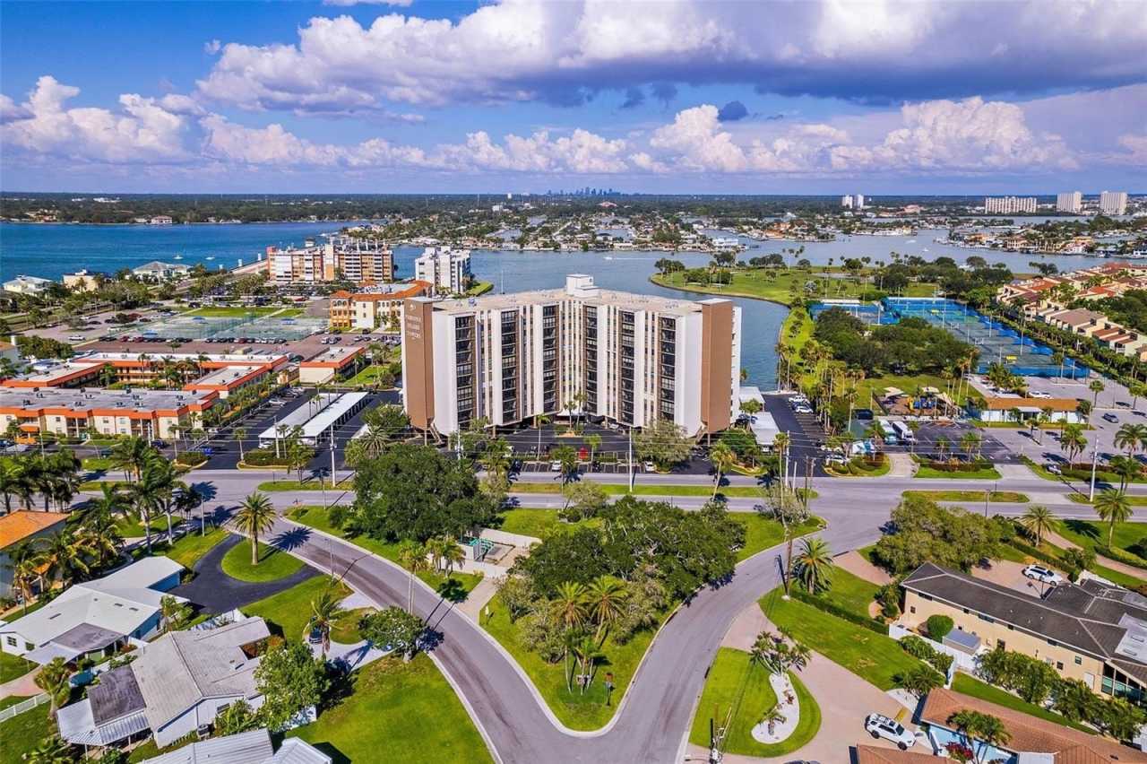 10355 PARADISE BOULEVARD