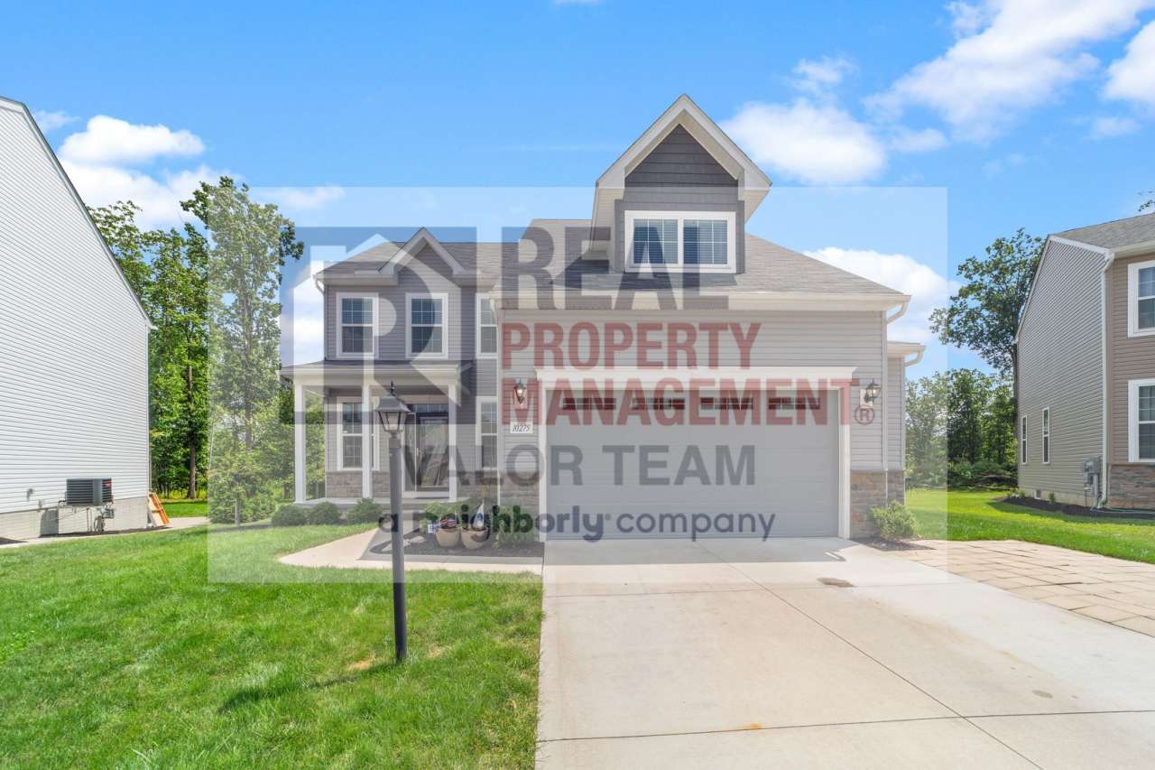 Custom 4 Bed, 3.5 Bath Home in Highly Desirable Subdivision, Aurora, OH