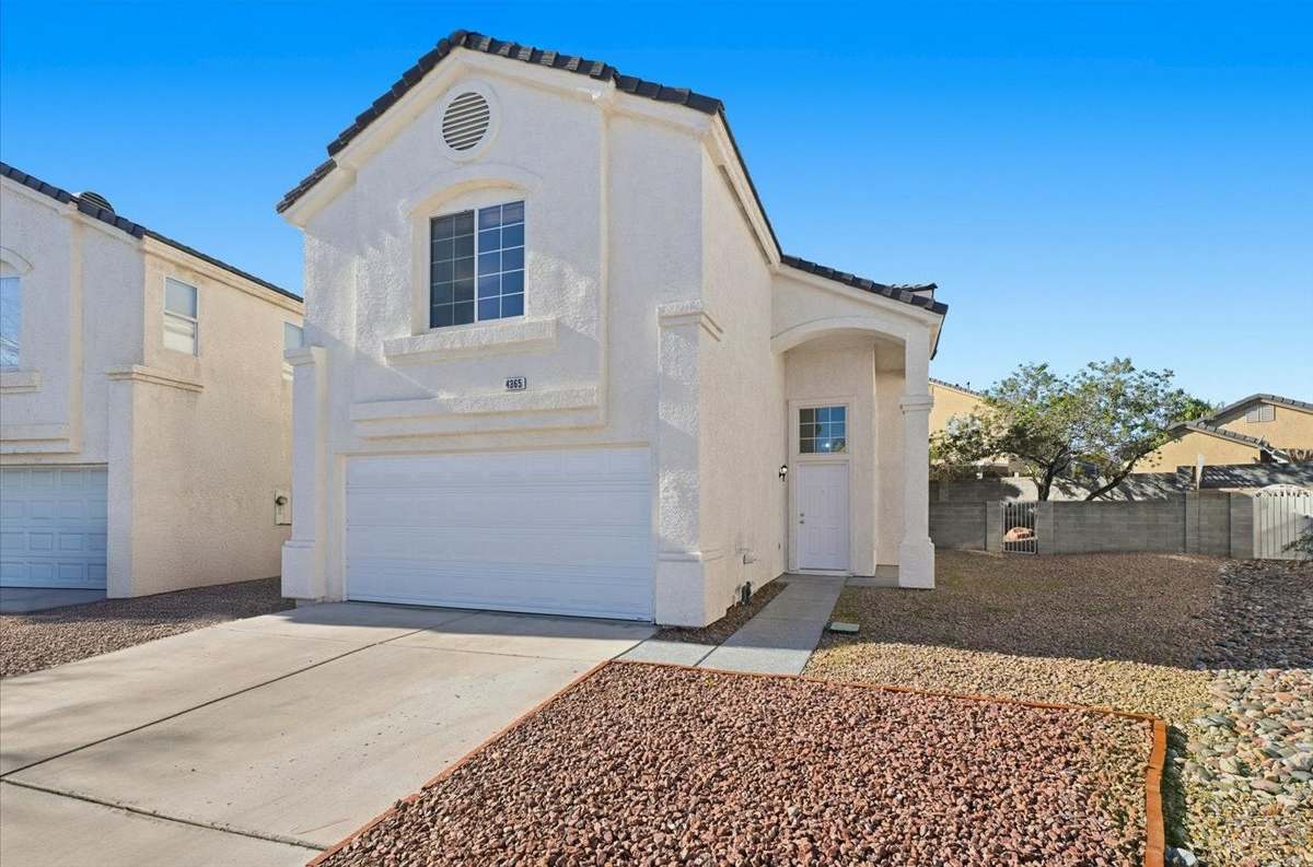 4365 Desert Dancer Way