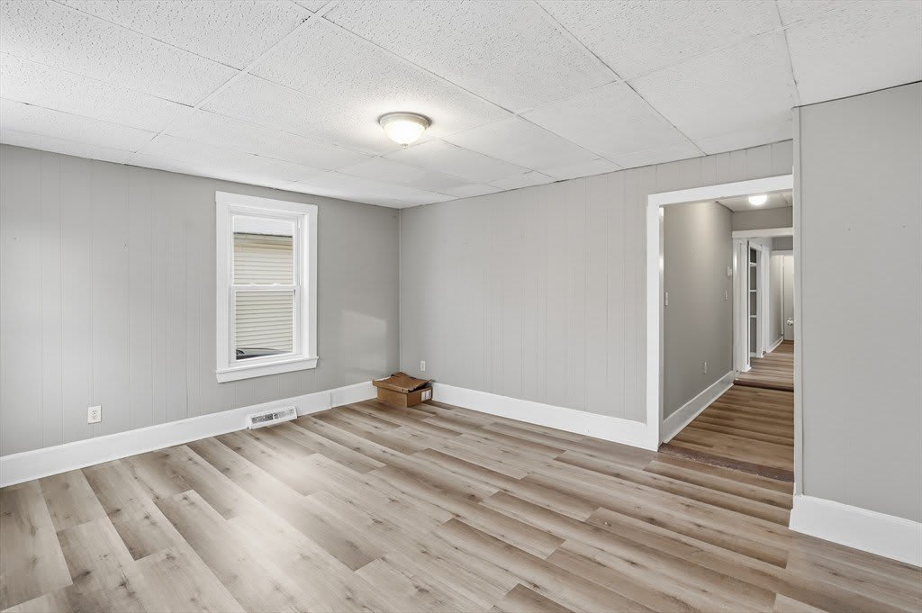 14 Hacker Street unit: 1