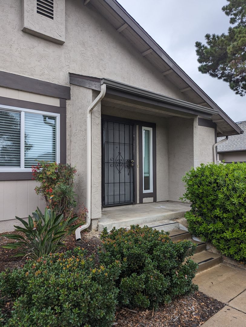 Fully Upgraded 3 Bed/2 Bath Condo - Poway