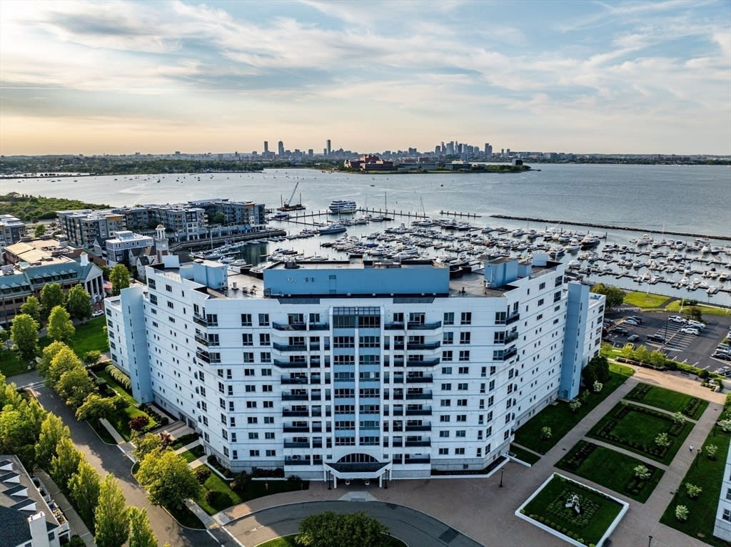 2001 Marina Dr # U853UA