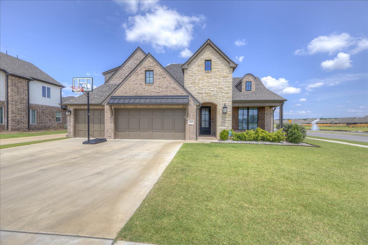 12510 South Maplewood Avenue