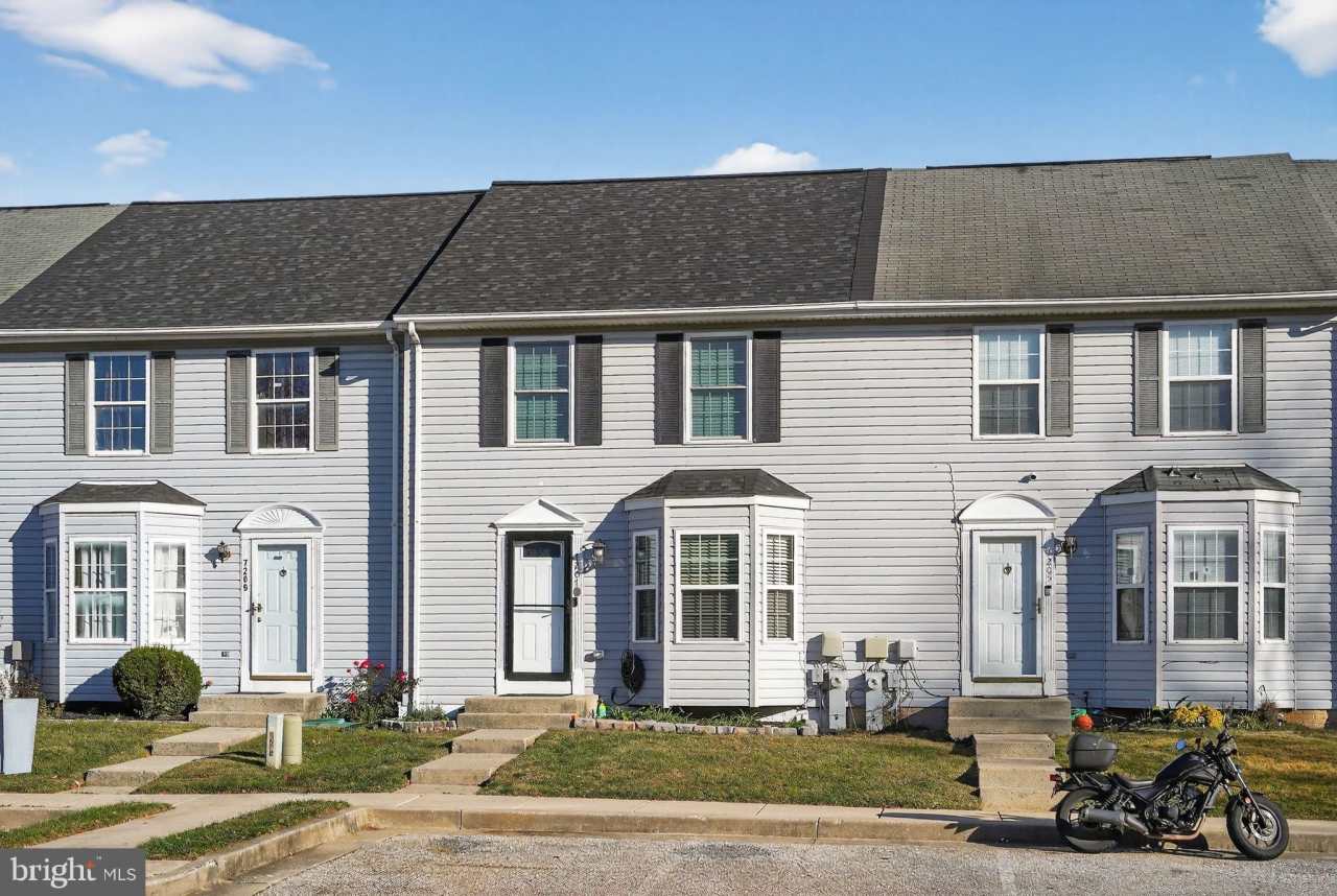 7207 RUTHERFORD GREEN CIRCLE