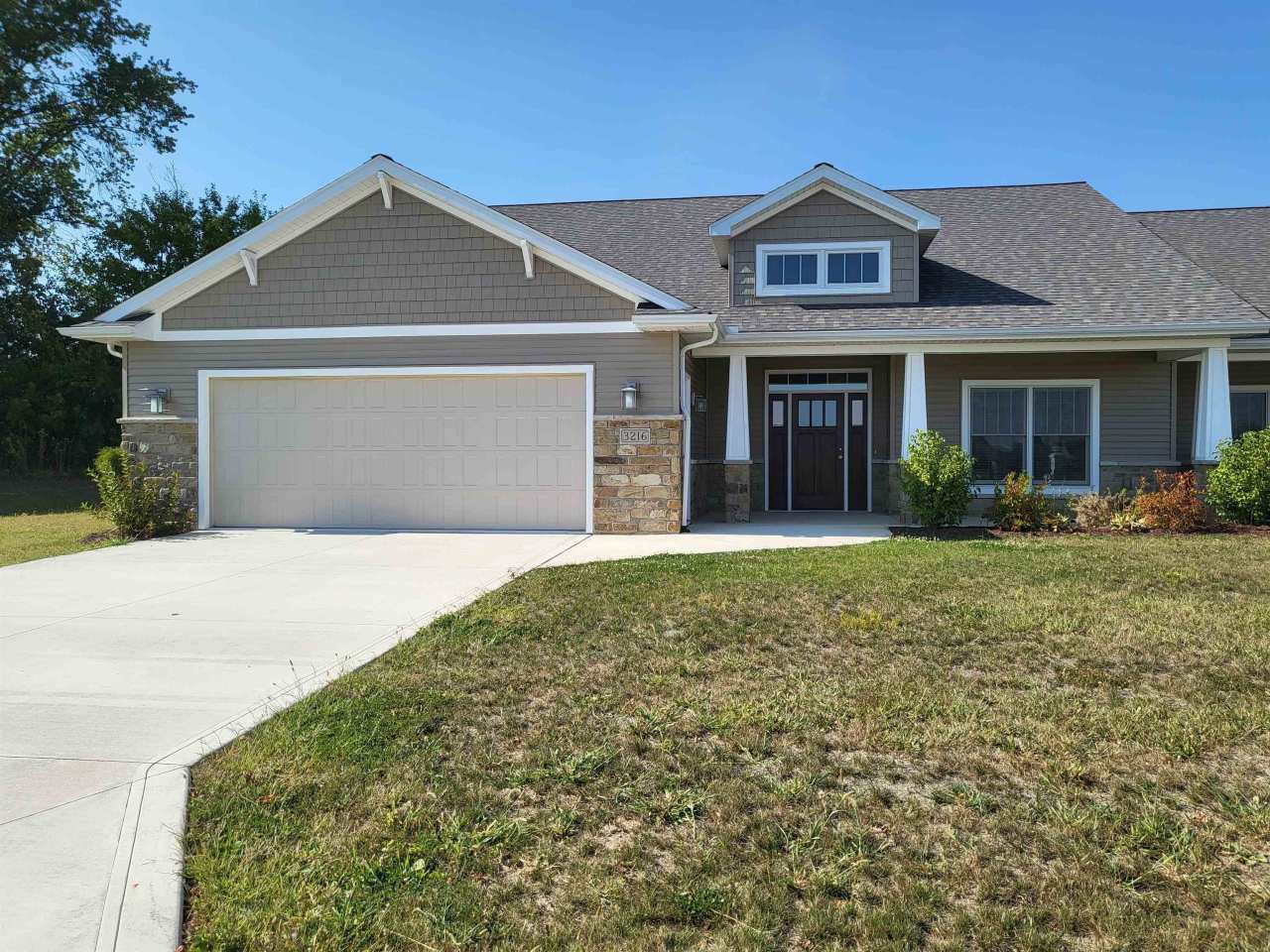 3216 W Bartlett Drive