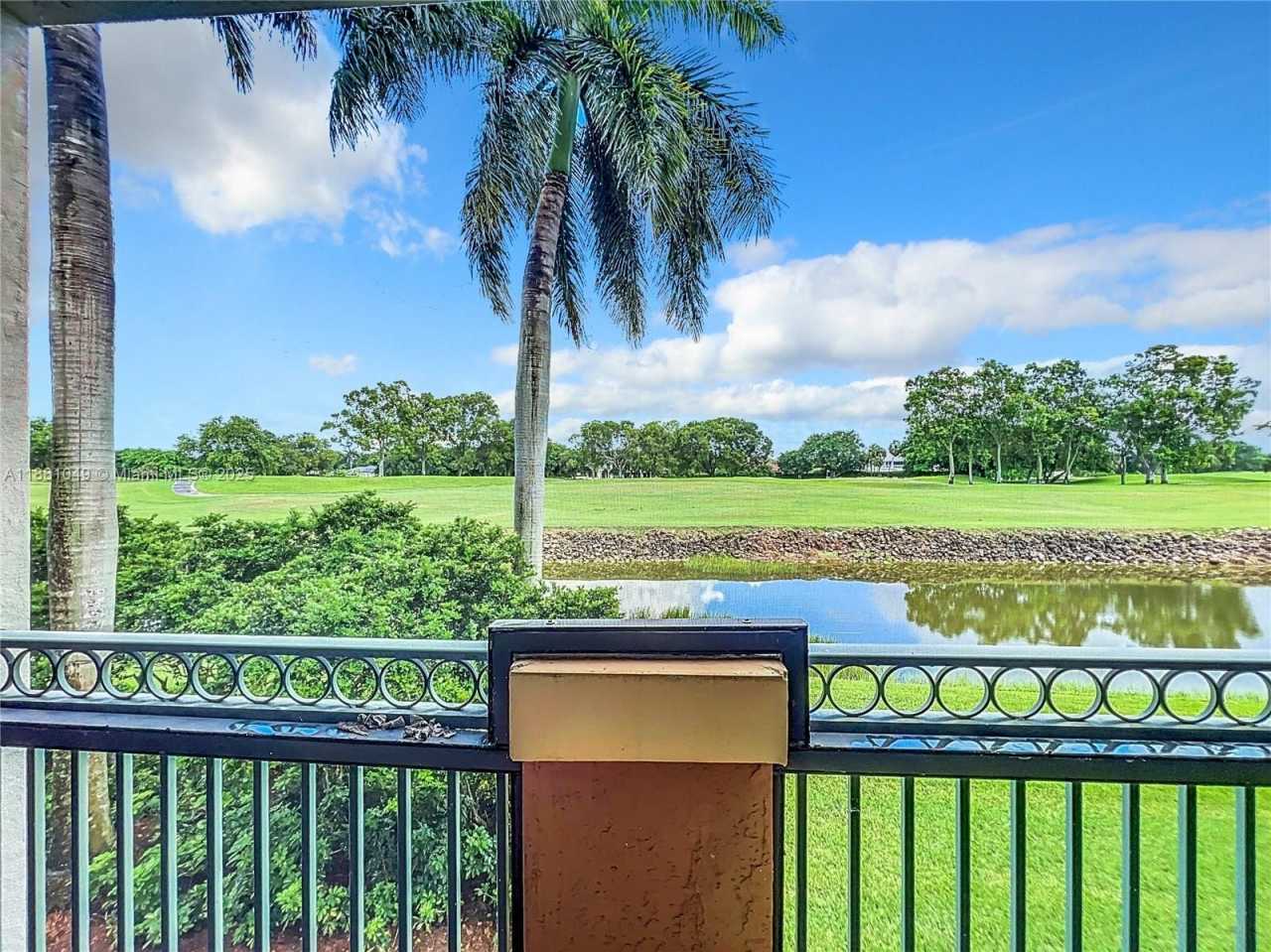 11720 Saint Andrews Pl