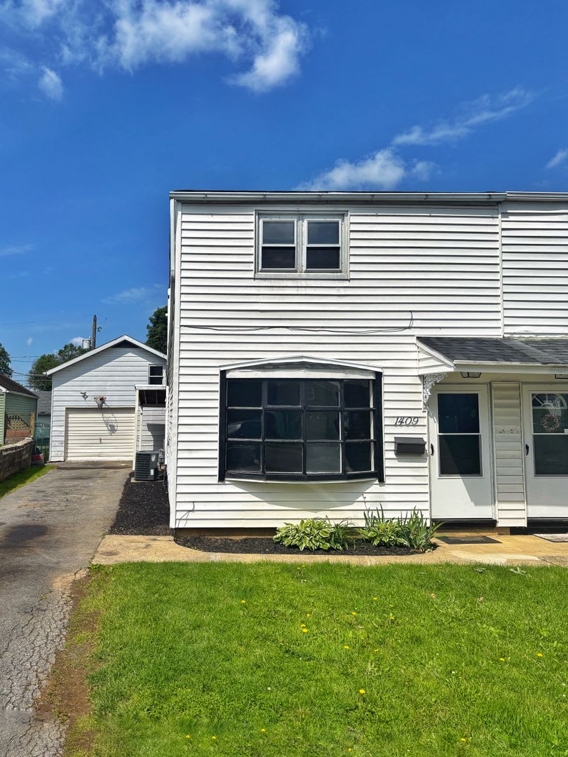 Charming 3-Bedroom Home in Quiet Cul-de-Sac – Great Bethlehem Location!