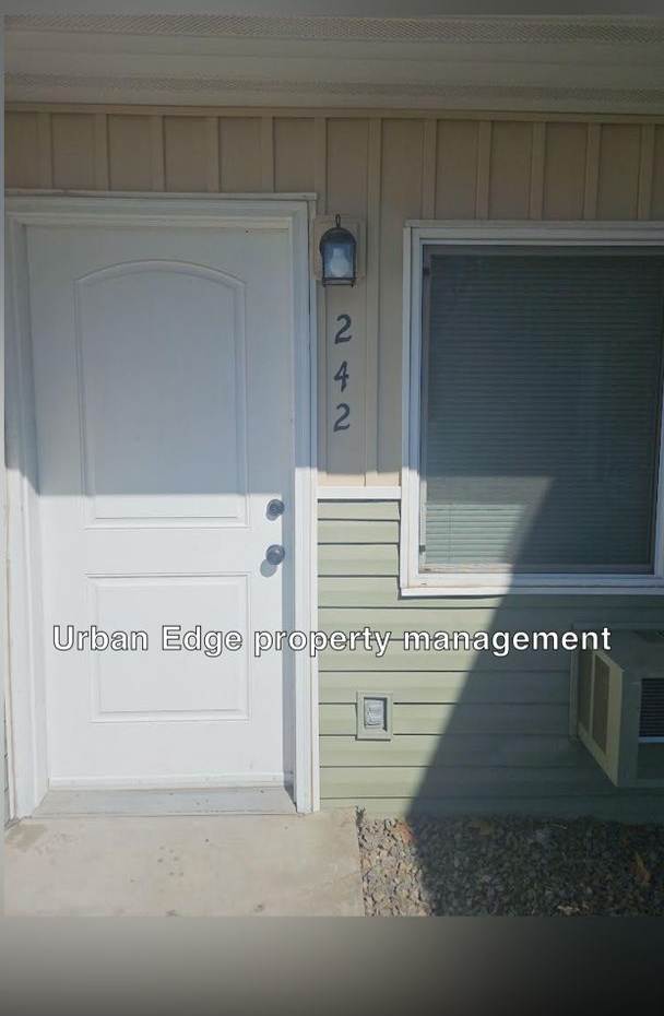 1 bedroom 1 bath apartment (photos similar)