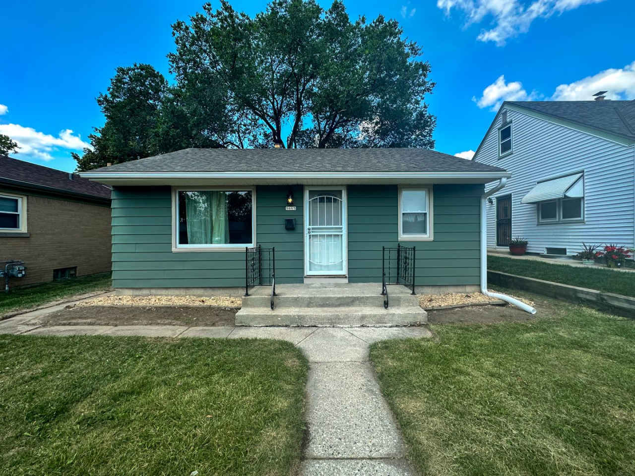 2 Bedroom Single Family