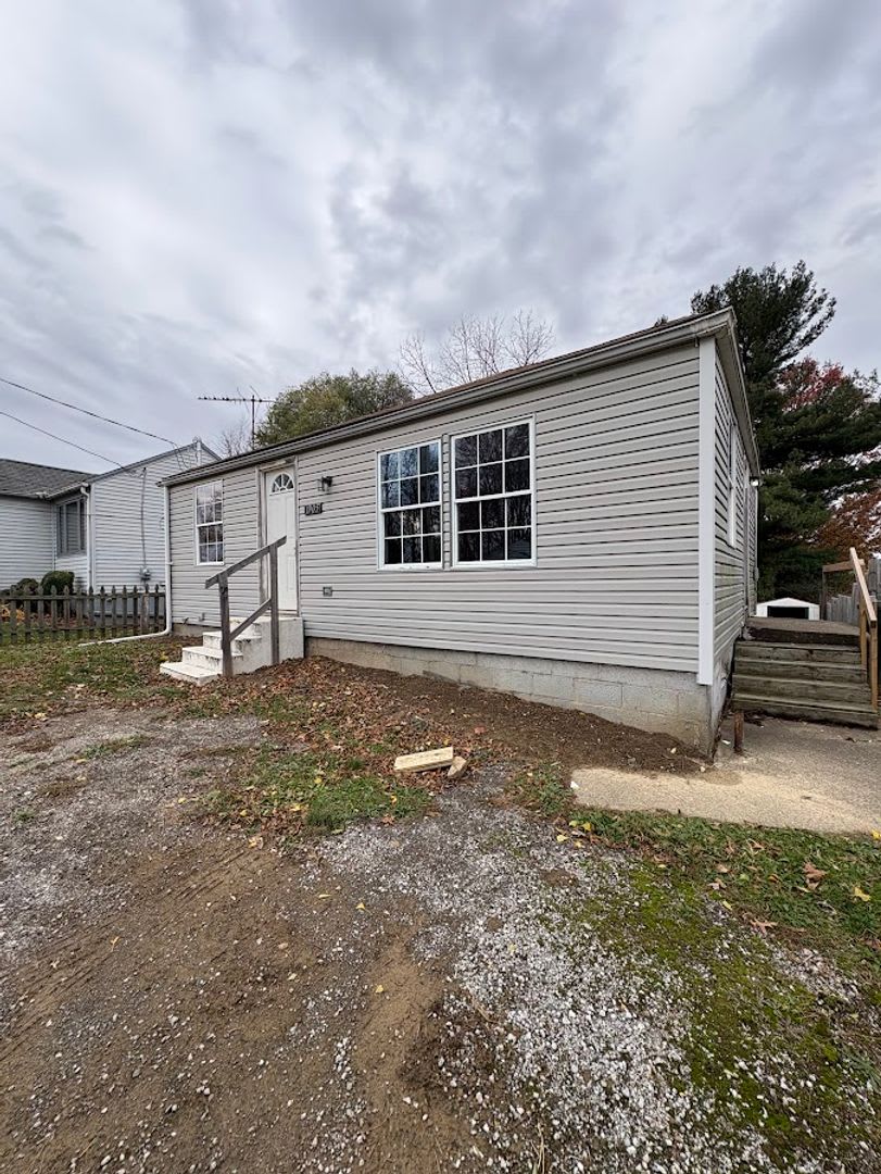 Two bedroom one bathroom home for rent