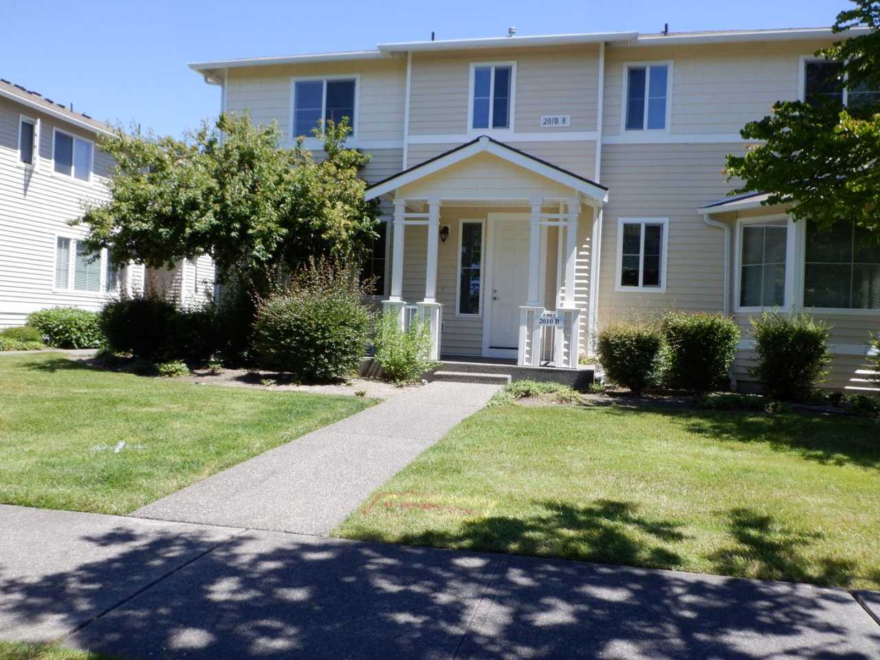 2010 Garry Oaks Avenue Unit B