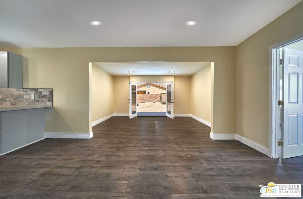 51311 Avenida Velasco