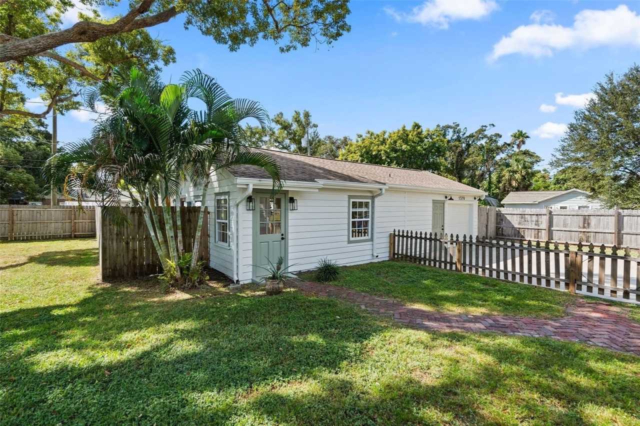 1381 HIBISCUS STREET