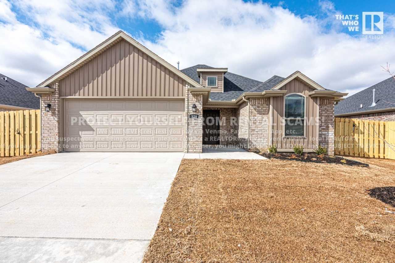 329 W Tyler Road, Farmington, AR 72730