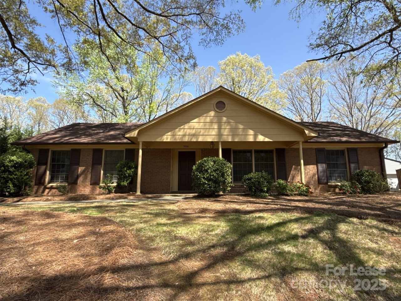 906 McLaughlin Drive