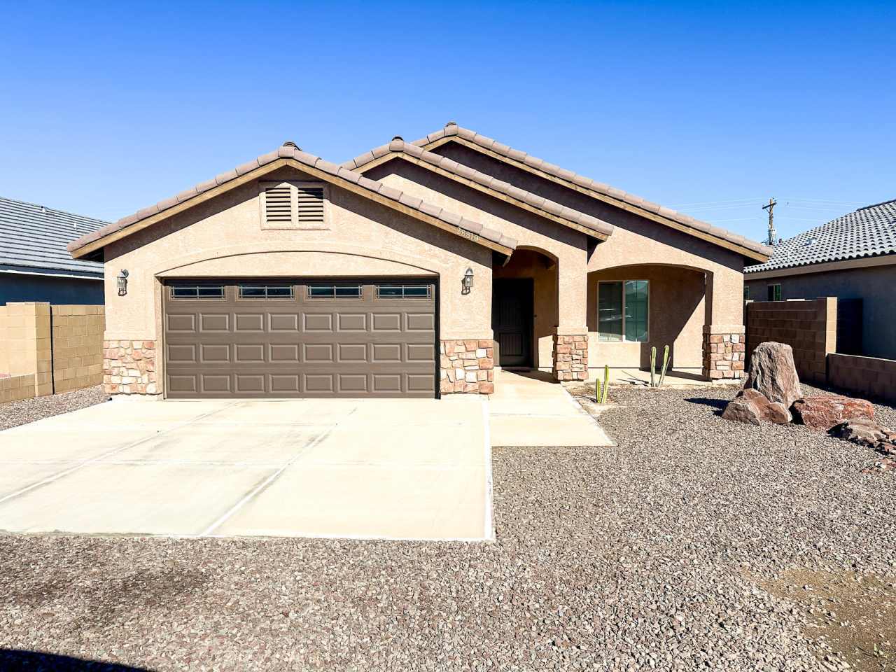 28810 Arizona Avenue