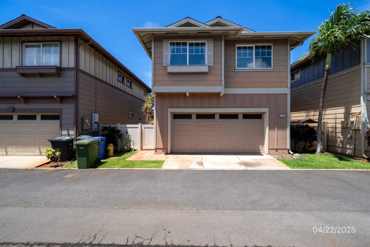 $3,500 / 3br - 1216ft2 - Maintained 3BR/2.5BA Single Family Home with Solar Panels in Tuscany (Ewa Beach)