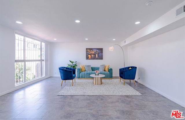 1017 South Bedford Street