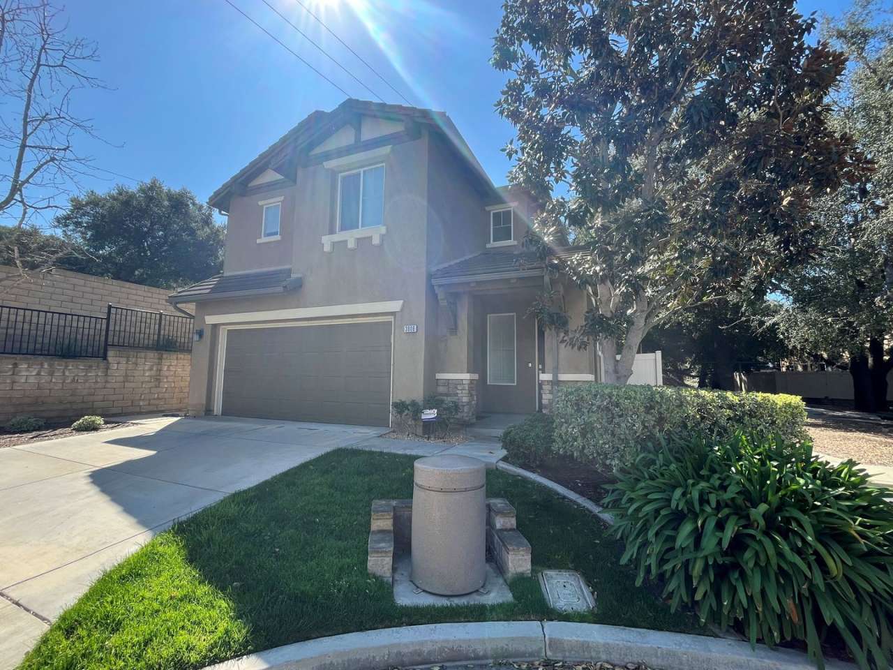 Newbury Park 3+2.5 w/bonus room + upgrades!