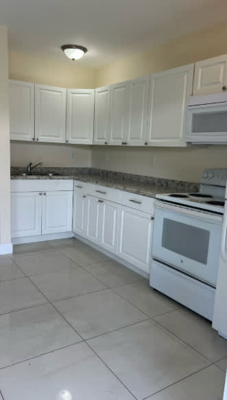 1992 Northeast 172nd Street - 2