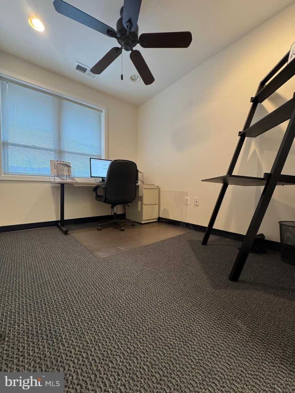 8322-D TRAFORD Lane unit: 8322D