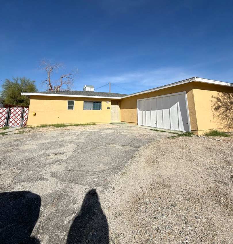 Newly Remodeled 3 Bedroom 2 Bathroom Home