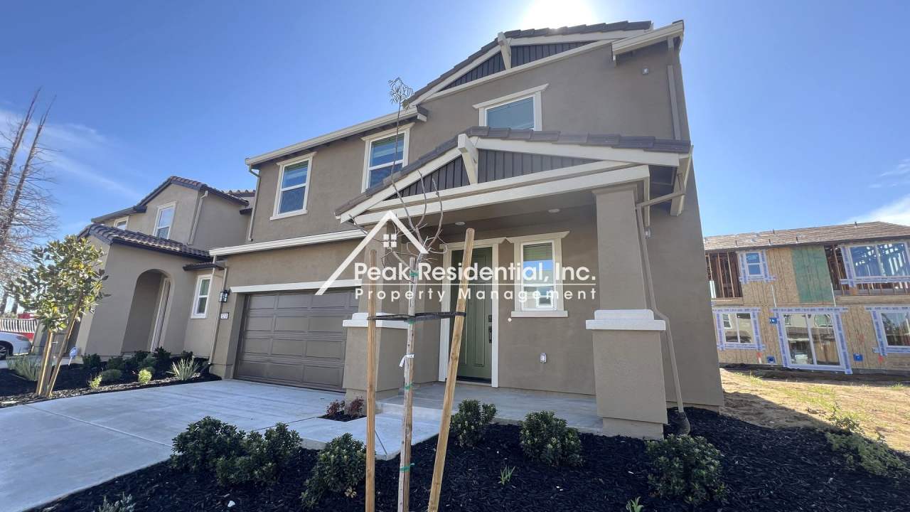 Brand New Sacramento 4bd/2.5ba Home!