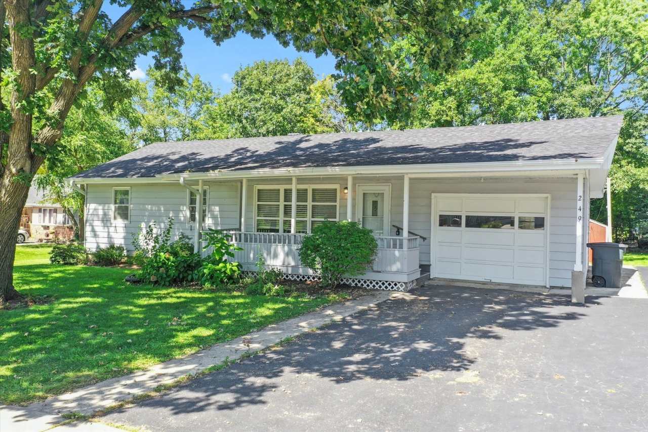 249 W Nebraska Street